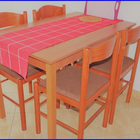 Studios Ruza Baska Voda Luaran gambar