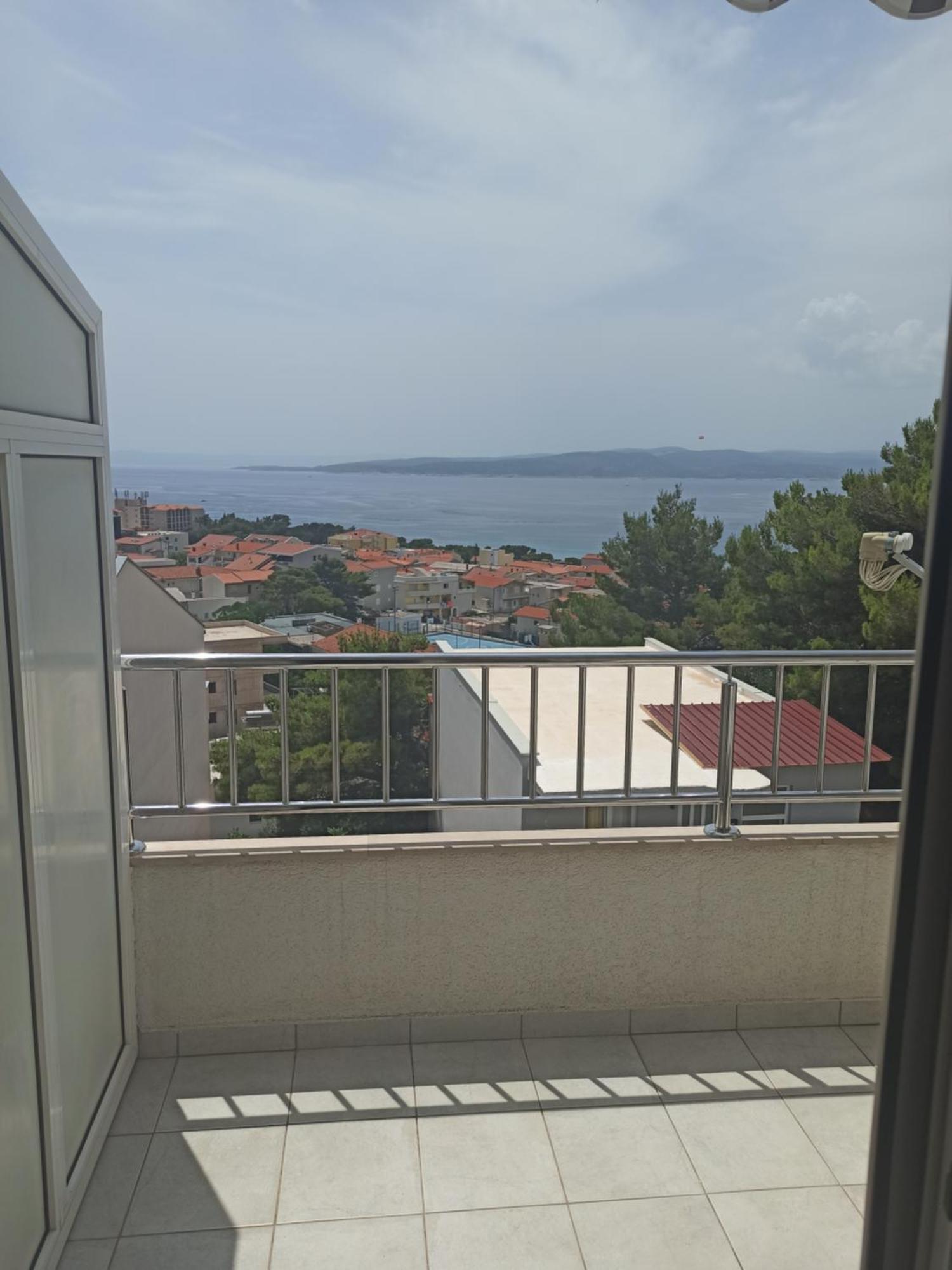Studios Ruza Baska Voda Luaran gambar